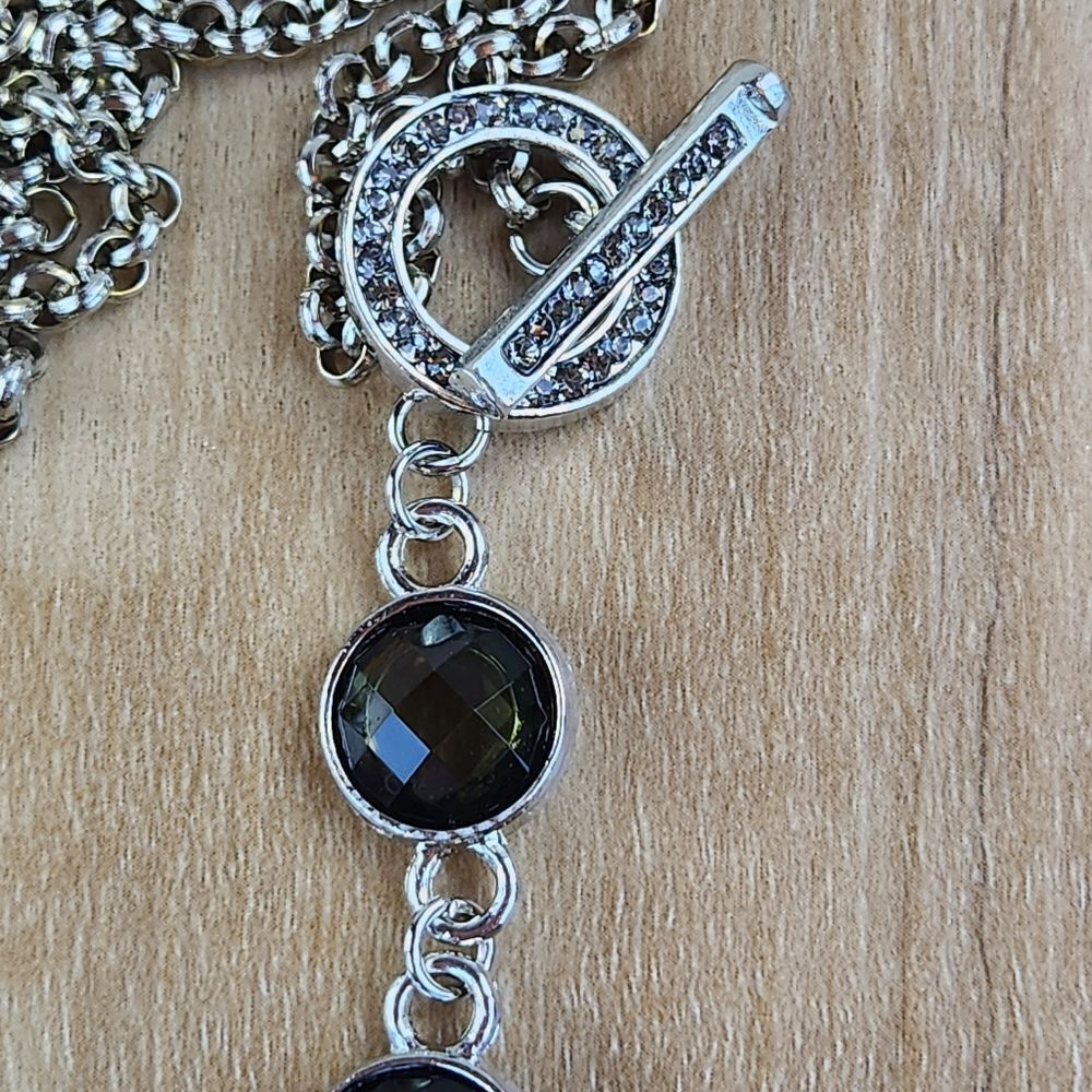 🔺️Silver Tone Chain & Green Beaded Drop Necklace - Picture 16 of 16